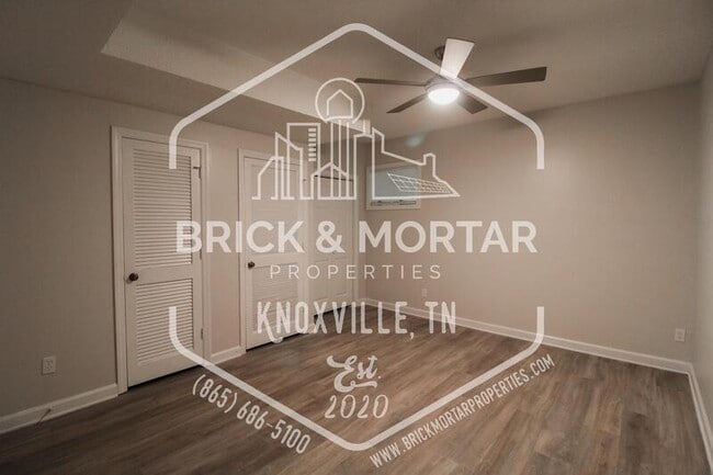 Building Photo - 4045 Heather Ct NW