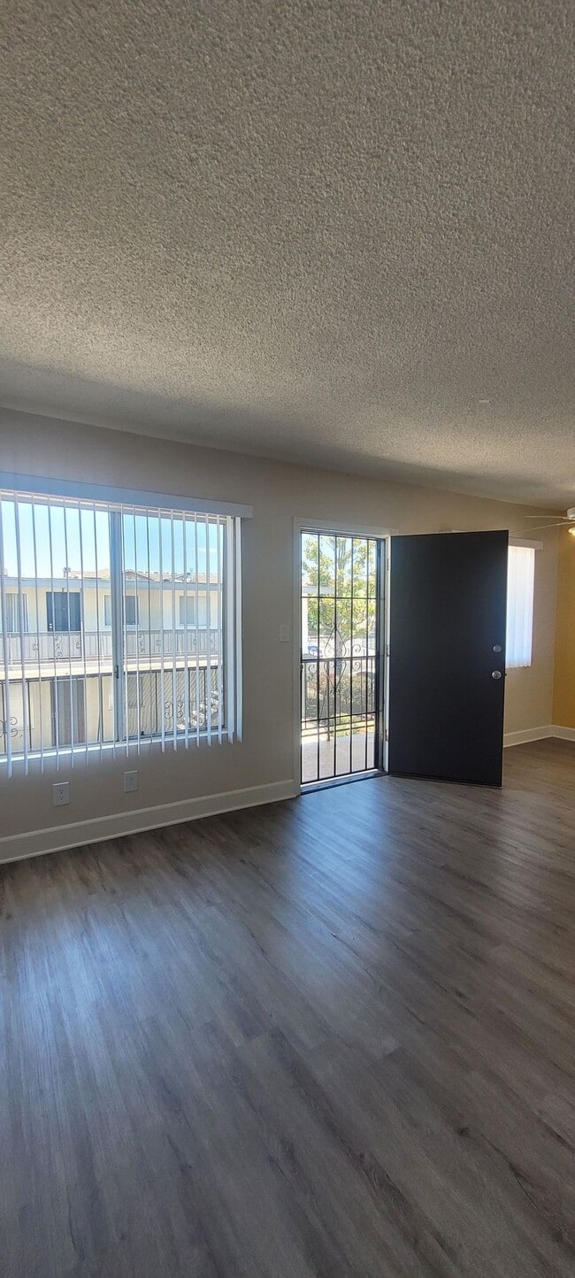 Floorplan - Courtyard Apartments - Offboarding TBD