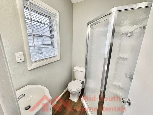 Building Photo - 3338 Coleman Ave