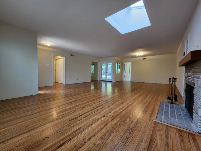 Building Photo - 4088 Laguna Way