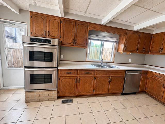 Building Photo - 1413 Burry St