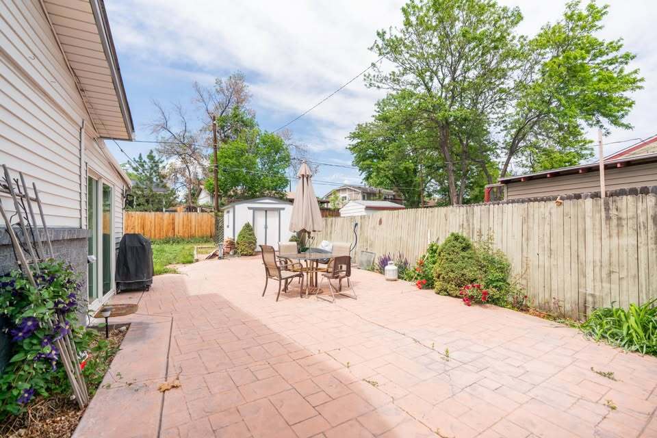 Building Photo - 4567 W 87th Pl