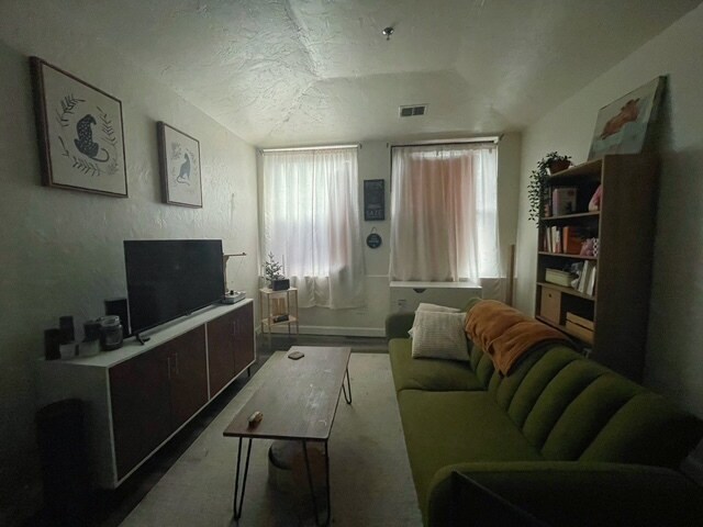 Building Photo - 17 Federal St