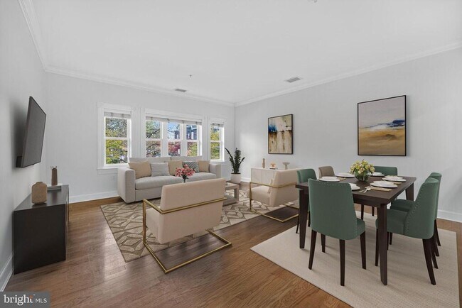 Building Photo - 401 13th St NE