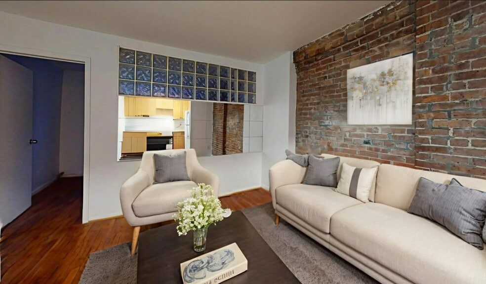 Building Photo - First Avenue