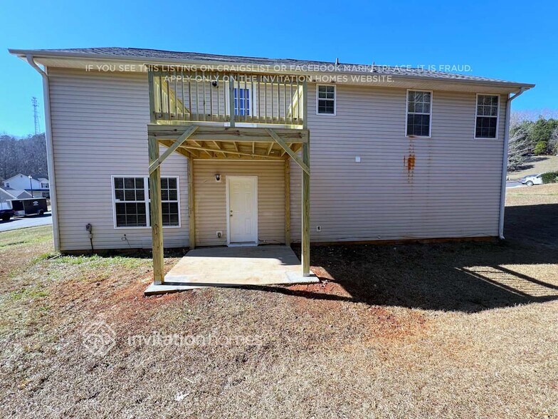 Building Photo - 10 Dayton Way