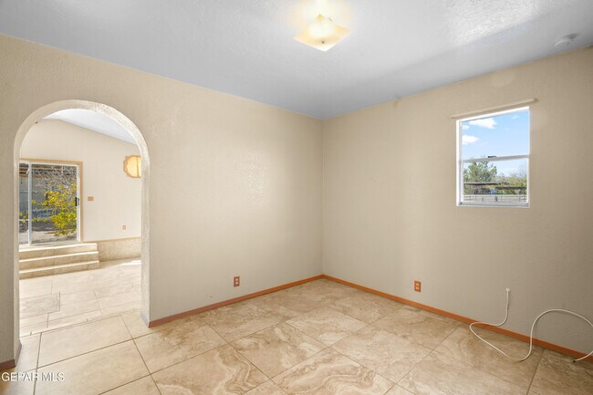 Building Photo - 16051 Harrison Ave