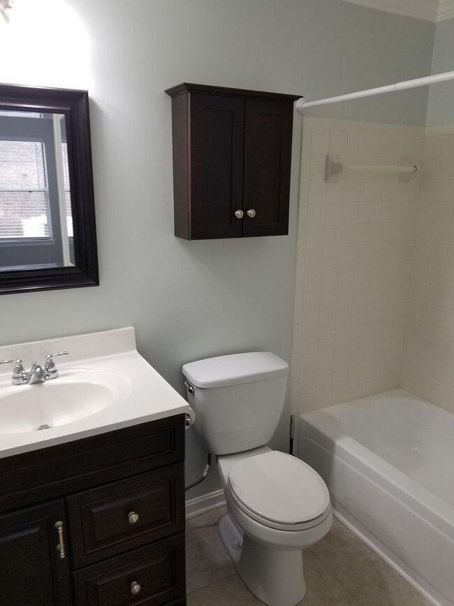 Building Photo - 2603 Camelback Ln