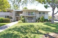 Building Photo - 390 Avenida Castilla