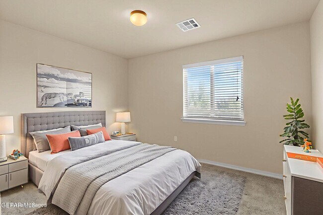 Building Photo - 14832 Bert Cameron Ave