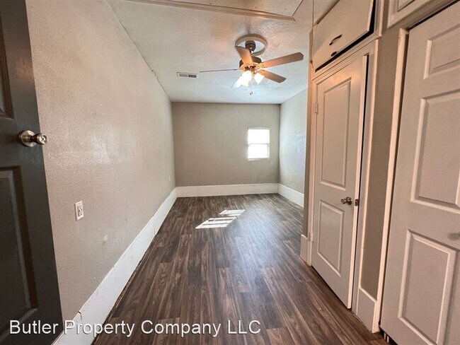 Building Photo - 10263 Casa View Dr