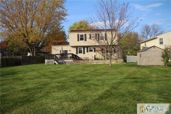 Building Photo - 14 Everton Dr