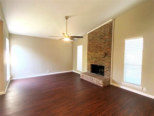 Building Photo - 2704 Winding Creek Dr