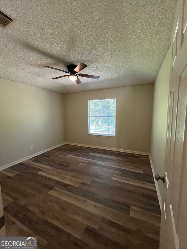 Building Photo - 120 Sapelo Dr