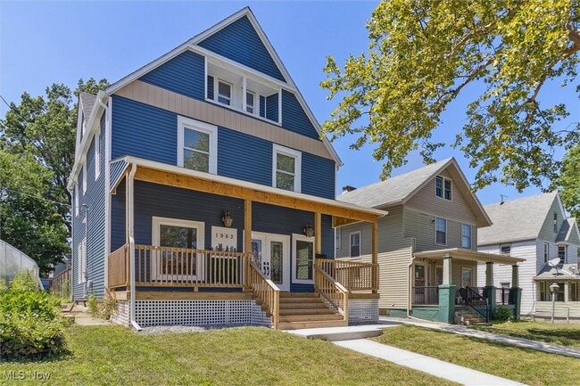 Building Photo - 1962 W 96th St