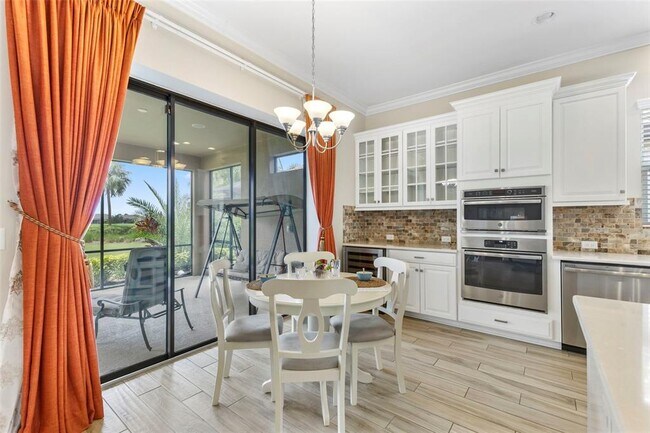 Building Photo - 4622 Benito Ct