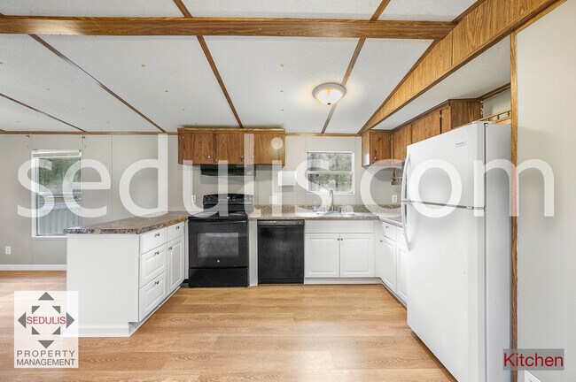 Building Photo - 354 Frankie Ln