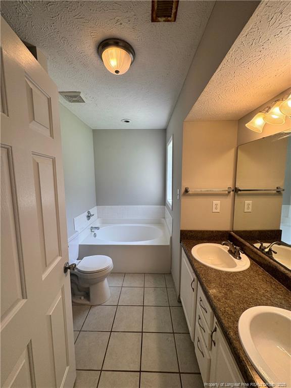Building Photo - 130 Hosta Dr
