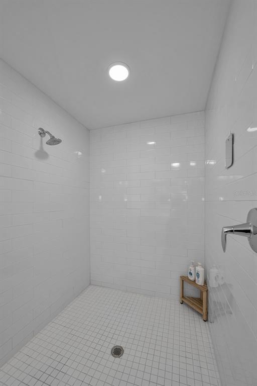 Building Photo - 415 Island Way