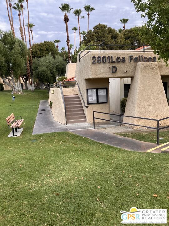 Building Photo - 2801 N Los Felices Rd
