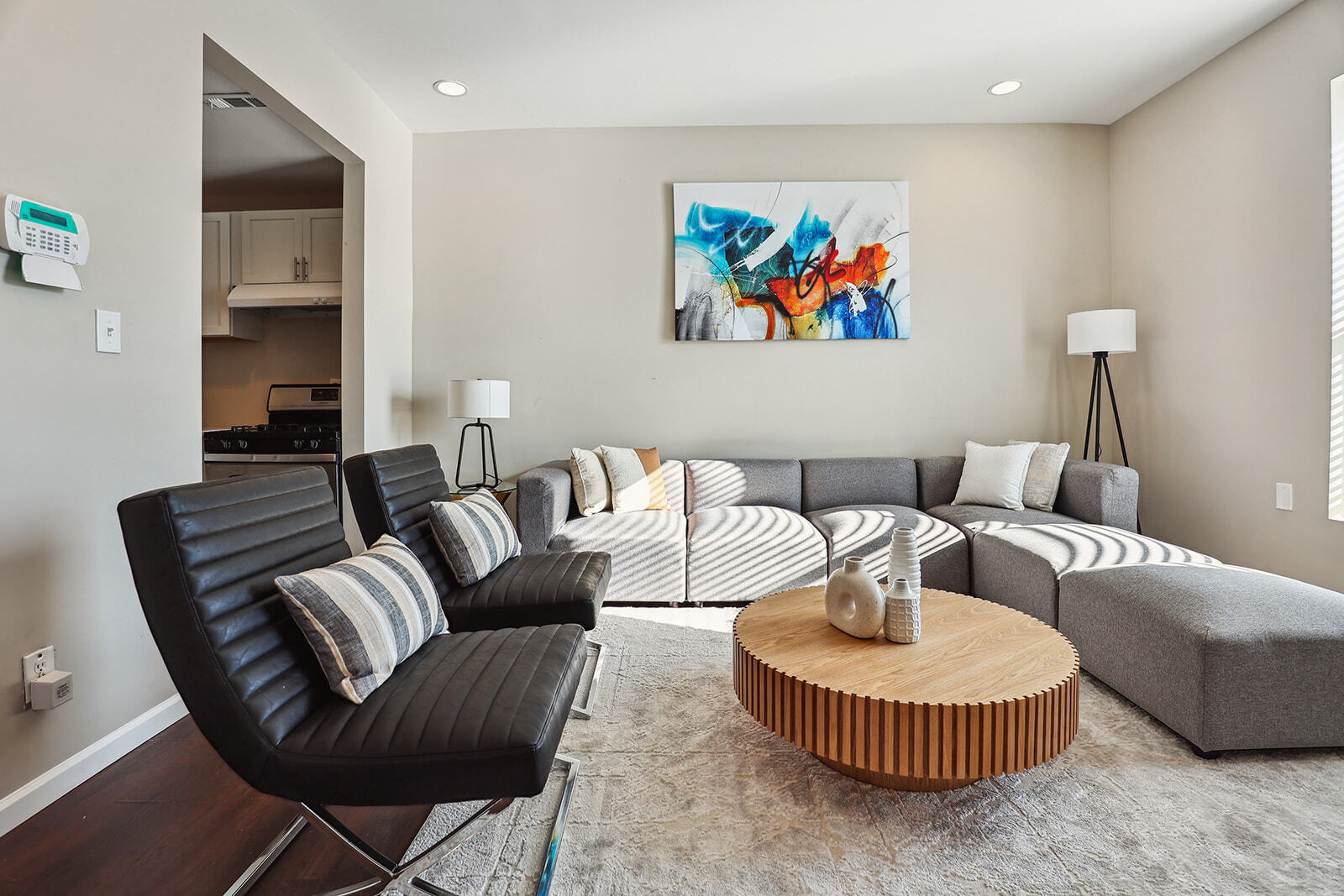 Building Photo - 5641 Cates Ave