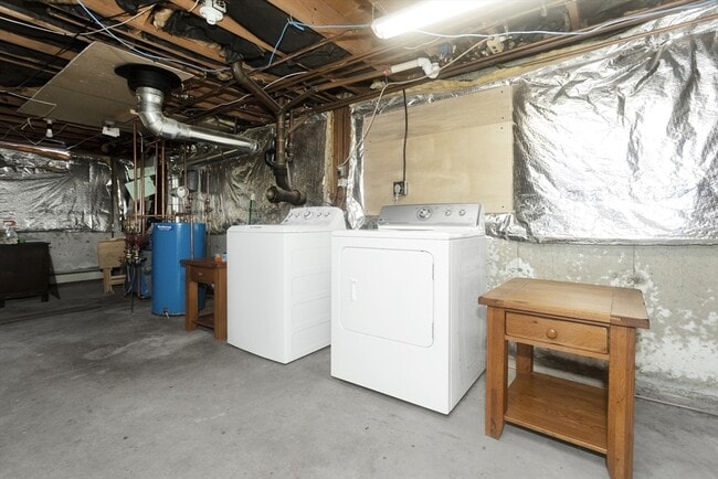 Building Photo - 47 Campbell Dr