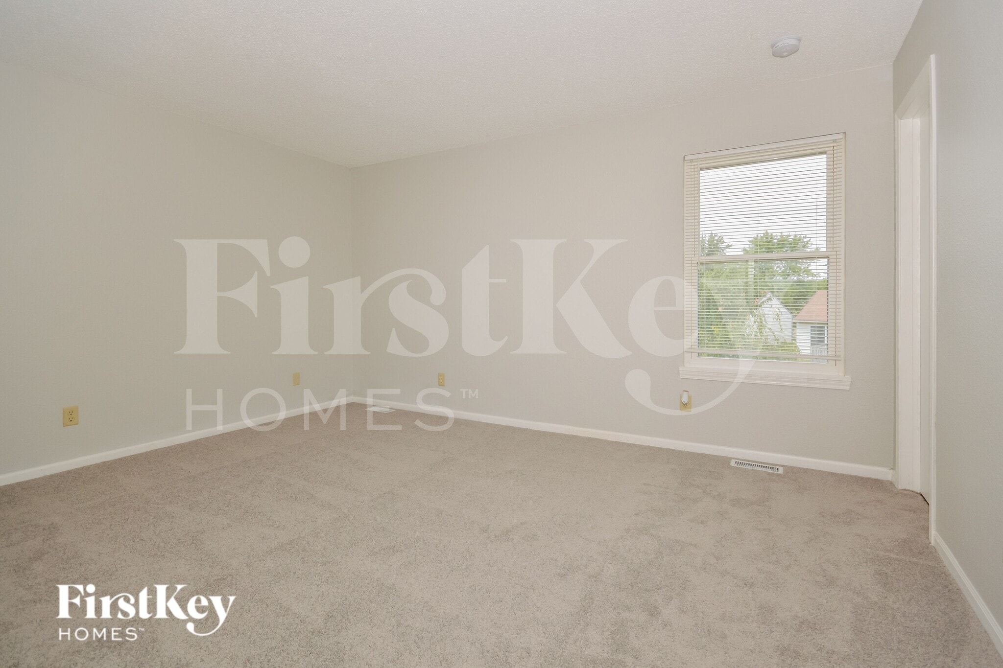 Building Photo - 6344 River Valley Way