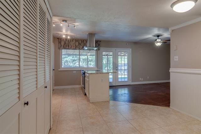 Building Photo - 6603 Blackberry Dr