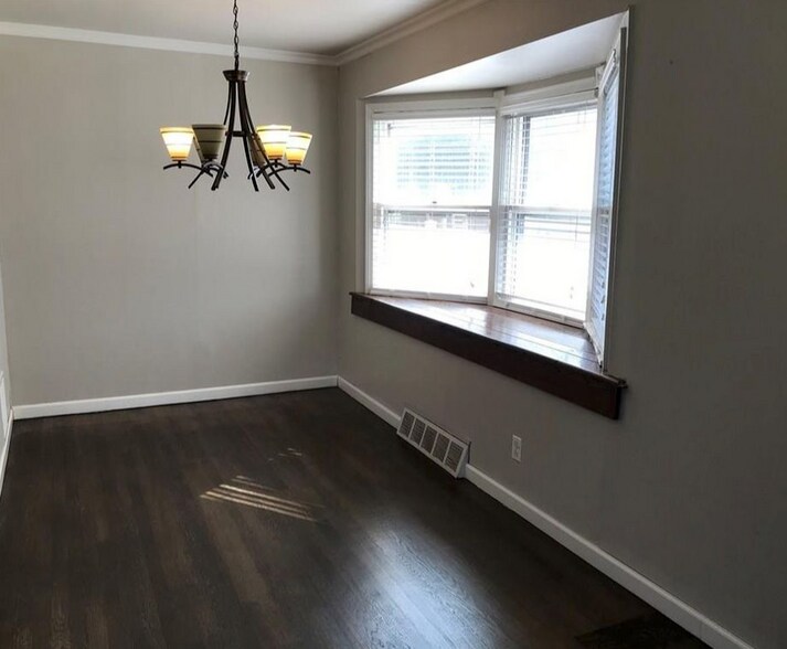 Building Photo - 43 Freeman street