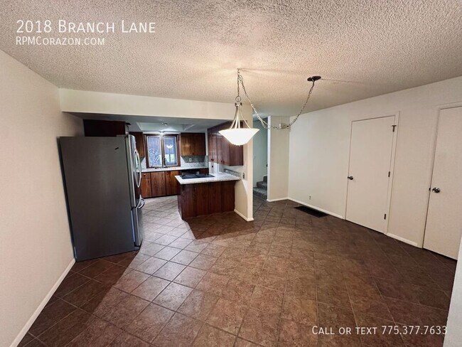 Building Photo - 2018 Branch Ln