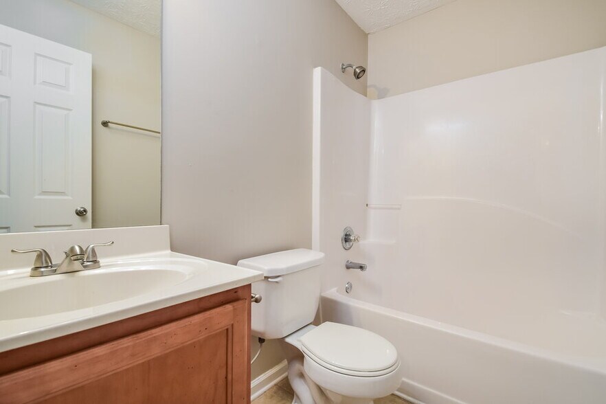 Building Photo - 237 Winterbury Dr