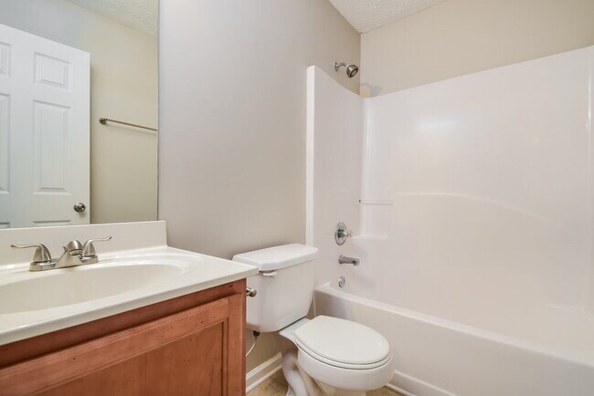 Building Photo - 237 Winterbury Dr