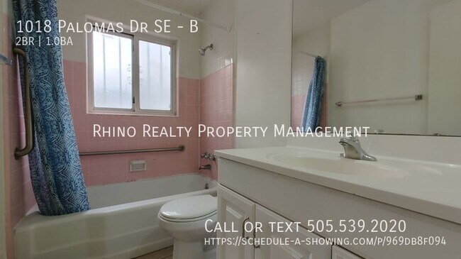 Building Photo - 1018 Palomas Dr SE
