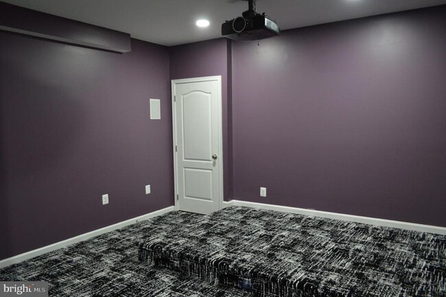 Building Photo - 43308 Barnstead Dr