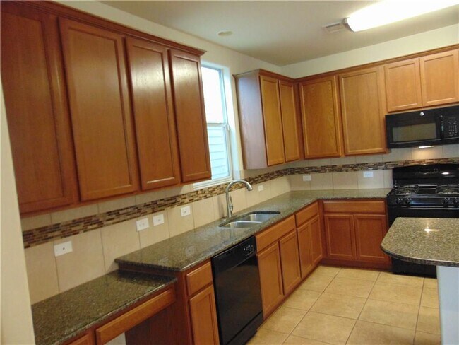 Building Photo - 5208 Hellman