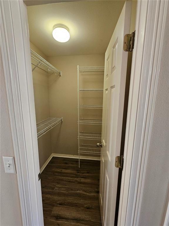 Building Photo - 3604 SW Carriageway Ave