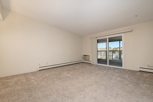Building Photo - 3022 S Wheeling Way