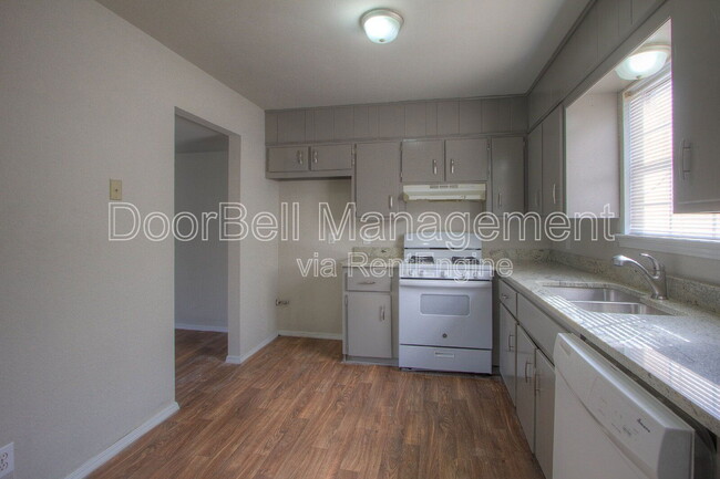 Building Photo - 30197 E 143rd St S