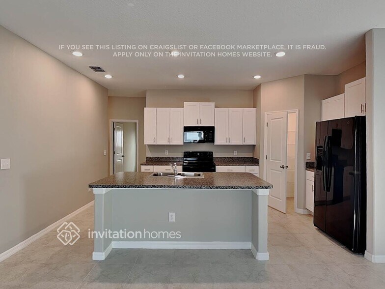 Building Photo - 1856 Crinkle Leaf Ct