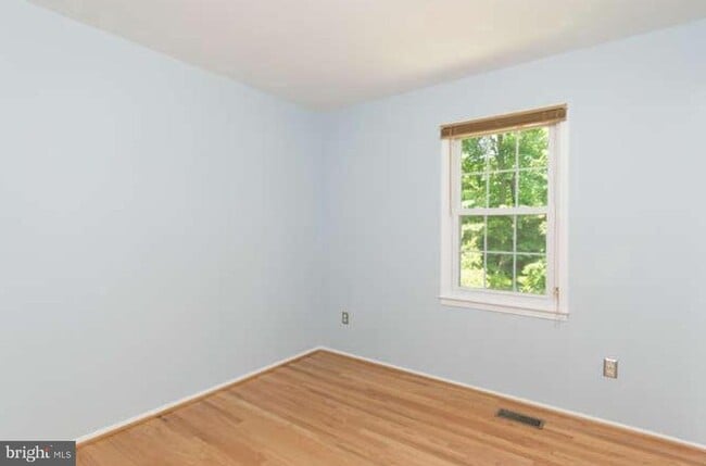 Building Photo - 8302 Moline Pl
