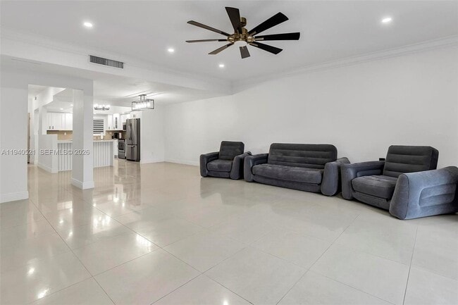 Building Photo - 8898 SW 62nd Terrace