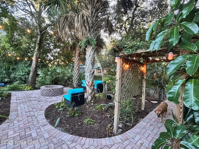 Building Photo - 3955 Fooshe Ave