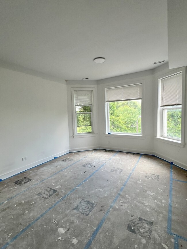 Building Photo - 1456 N Kedzie Ave