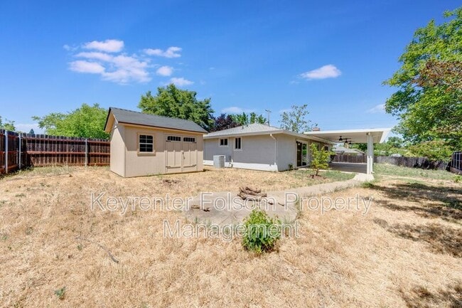 Building Photo - 5800 Deary Way