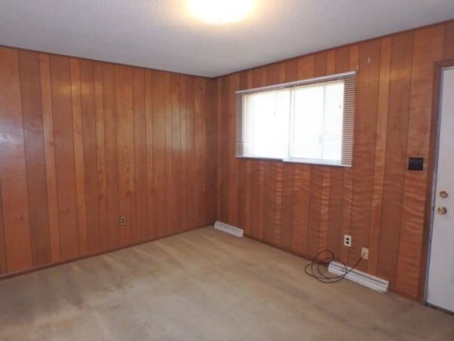 Building Photo - 3410 Bonny Linn Dr