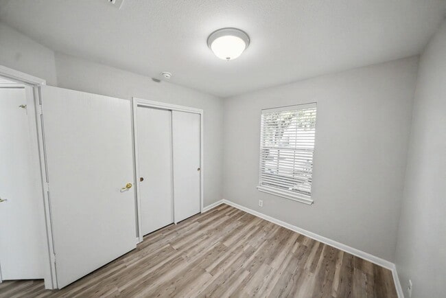 Building Photo - Updated Single-Story Home in Escondido North - Realtor Commission: $500