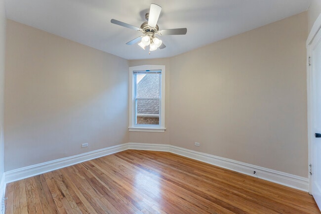 Building Photo - 1246 N Monitor Ave