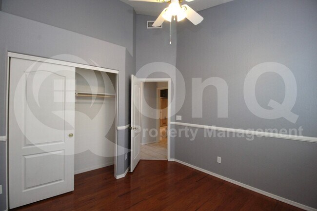 Building Photo - 5463 W Venus Way