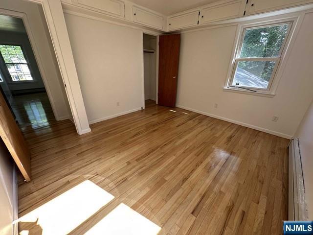 Building Photo - 63 N Farview Ave