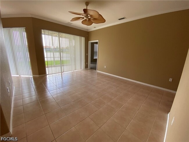 Building Photo - 9265 Belleza Way
